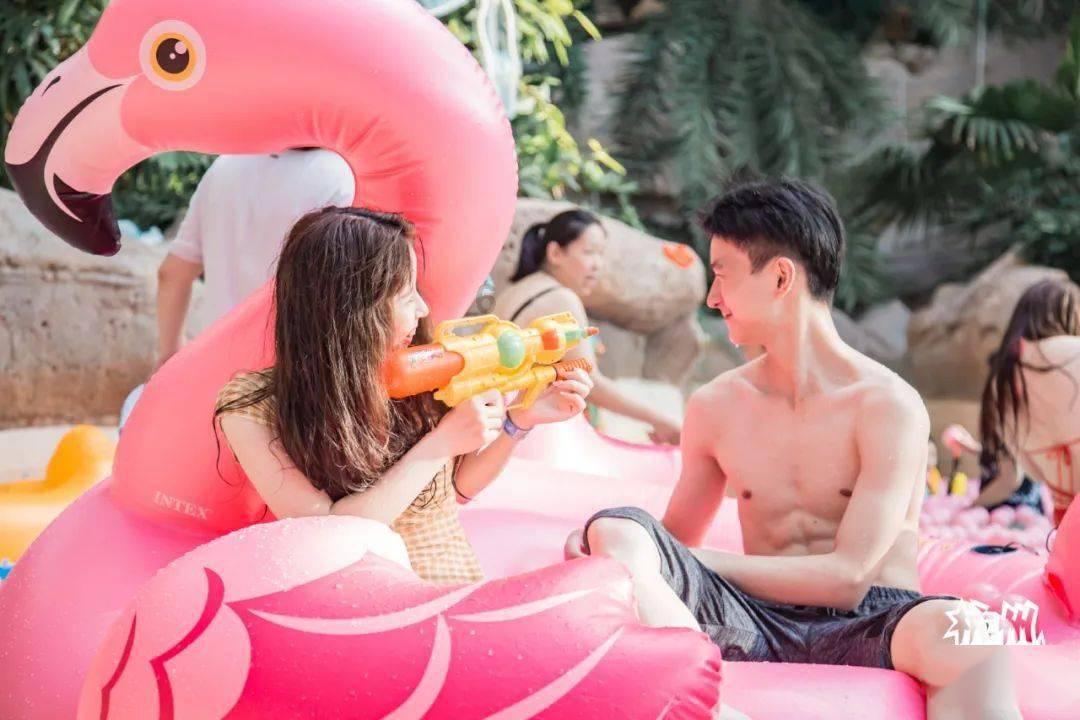 清凉夏日冰淇淋